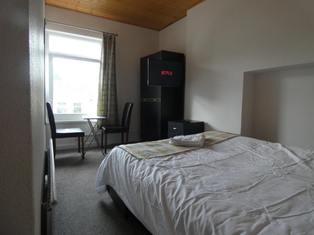 Hill Breeze House Hotell Merthyr Tydfil Eksteriør bilde